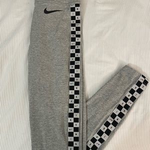 Nike Grey CheckerBoard Tights Size XS